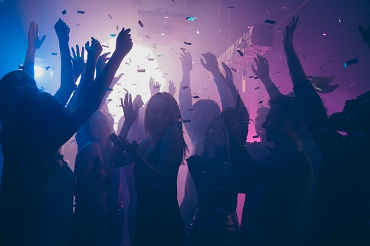 How Is a Nightclub Different from a Bar?