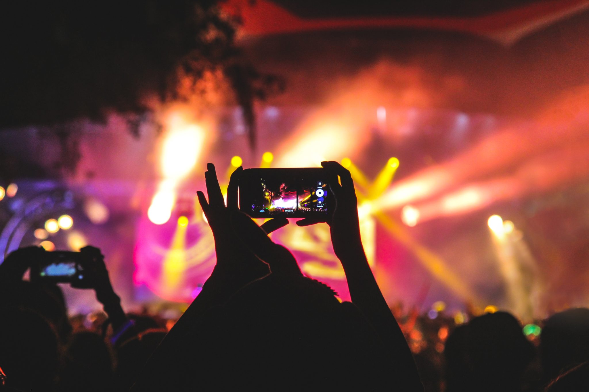 5 Tips for Staying Healthy and Productive In Between Music Festivals
