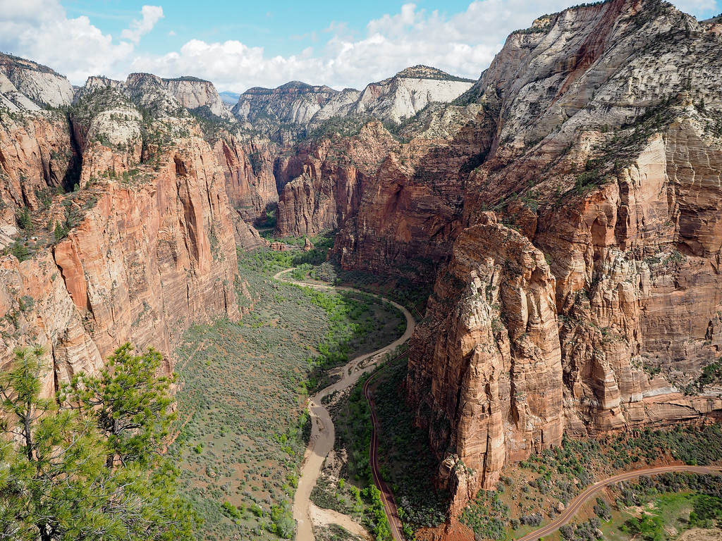 National Hiking Day 11.17: Utah’s Mighty 5